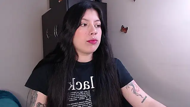 Snapshot of iam_emy chatting on November 14, 2025, 12:14 am iam emy online show from November 14, 2025, 12:14 am