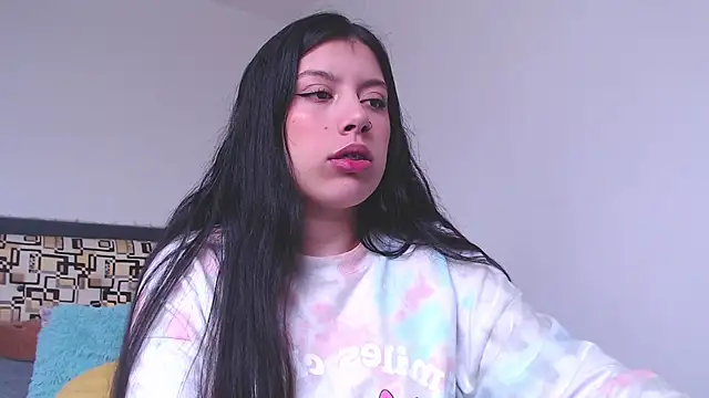 Snapshot of iam_emy chatting on October 29, 2025, 8:52 pm iam emy online show from October 29, 2025, 8:52 pm