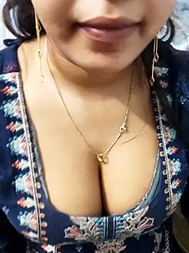 Snapshot of Sania-Love chatting on March 1, 2026, 1:27 am Sania-Love online show from March 1, 2026, 1:27 am