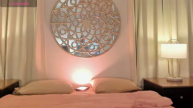 Belliinda 21 online show from March 13, 2026, 7:08 pm