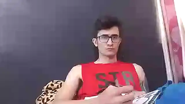 Loggan donnelly online show from November 30, 2025, 6:30 pm