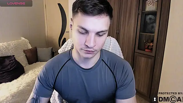 Snapshot of handsome_guy01 chatting on October 22, 2025, 4:45 am handsome guy01 online show from October 22, 2025, 4:45 am