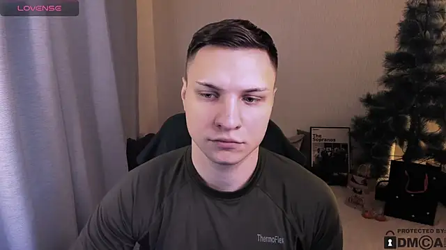 handsome guy01 online show from January 8, 2026, 1:00 am