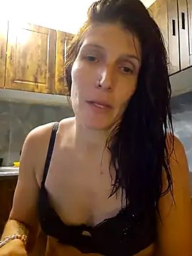 Lenchen  online show from June 13, 2026, 7:56 pm