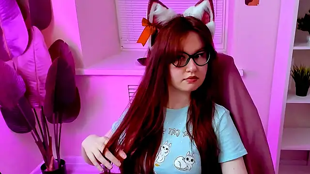 CarolGiggly online show from April 15, 2026, 1:11 am