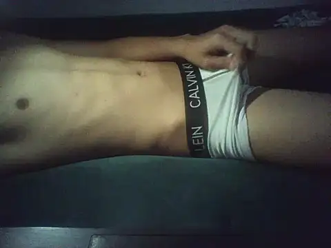 Snapshot of novilho18piroc chatting on June 25, 2026, 12:41 am novilho18piroc online show from June 25, 2026, 12:41 am