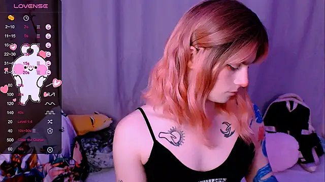 Alice Hells online show from March 25, 2026, 5:34 pm