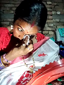 Snapshot of Hotty-dola chatting on September 29, 2025, 7:30 pm Hotty-dola online show from September 29, 2025, 7:30 pm
