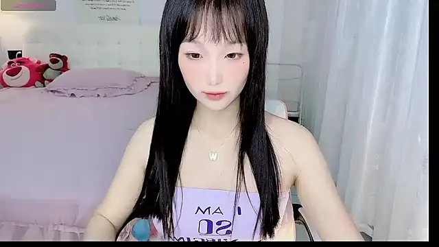 Snapshot of -Wendy__ chatting on February 28, 2025, 1:58 pm -Wendy online show from February 28, 2025, 1:58 pm