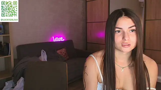 ShySonya online show from October 9, 2025, 11:11 am