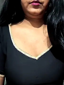 NEETU-89 online show from November 29, 2025, 3:17 am