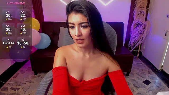 lunaalynch online show from February 4, 2026, 9:21 pm