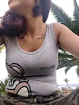 Alexandra 65 online show from January 11, 2026, 6:37 pm