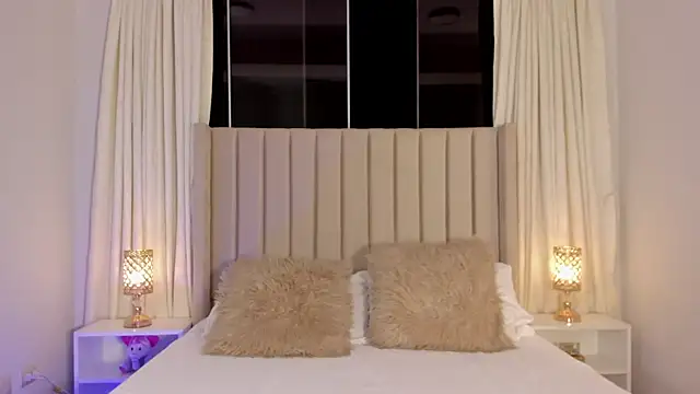 Aliison Smith online show from April 9, 2026, 3:30 am