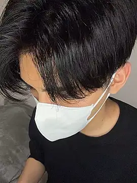 Lio kun online show from April 10, 2026, 1:07 pm