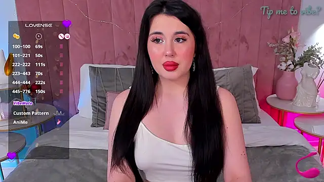 Mayzzie online show from February 11, 2026, 7:14 pm