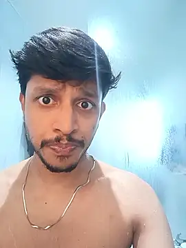 skinnyyyyyyyyy online show from January 13, 2026, 5:22 am