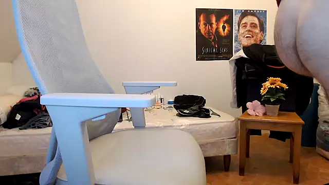 SteveStiffbone online show from September 9, 2025, 6:17 pm