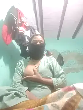 Surajpuja79 online show from January 8, 2026, 7:14 am