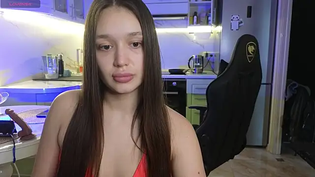 Snapshot of Megan_Kira chatting on February 27, 2025, 11:06 am Megan Kira online show from February 27, 2025, 11:06 am