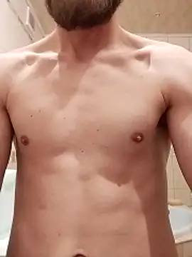 hoot denis28 online show from February 8, 2025, 3:00 pm