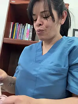 Snapshot of NATHALIA-28_ chatting on May 11, 2026, 4:04 pm NATHALIA-28 online show from May 11, 2026, 4:04 pm