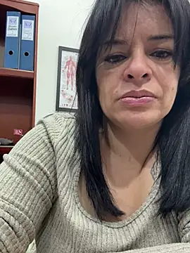 Snapshot of NATHALIA-28_ chatting on May 24, 2026, 1:11 pm NATHALIA-28 online show from May 24, 2026, 1:11 pm
