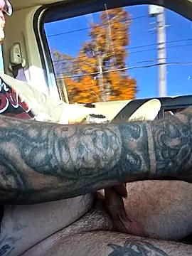 dadbod1178 online show from November 7, 2025, 10:03 pm