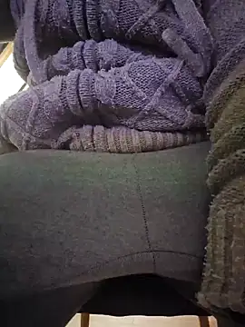 Snapshot of lapa525 chatting on December 13, 2024, 10:34 pm lapa525 online show from December 13, 2024, 10:34 pm