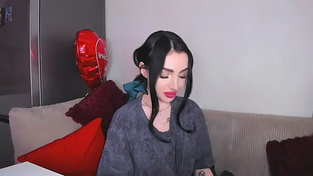 NancyLovee  online show from March 26, 2026, 4:16 pm