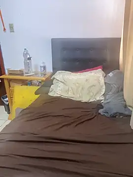 gloria7v05 online show from March 27, 2026, 12:39 pm