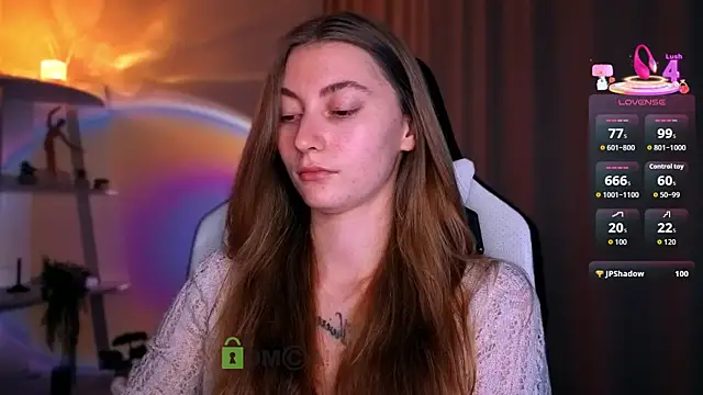 lady curls online show from March 6, 2026, 10:49 pm