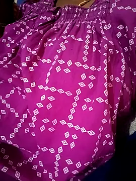 Pavitra78 online show from March 11, 2025, 1:23 pm