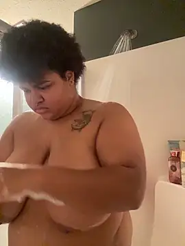 Snapshot of Ectorius chatting on November 26, 2025, 1:22 pm Ectorius online show from November 26, 2025, 1:22 pm