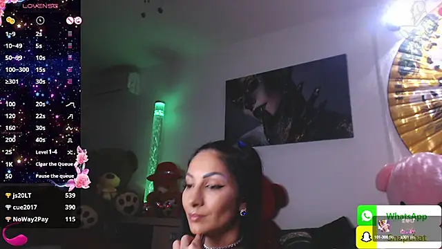 EvelynAisha online show from February 13, 2025, 6:48 pm