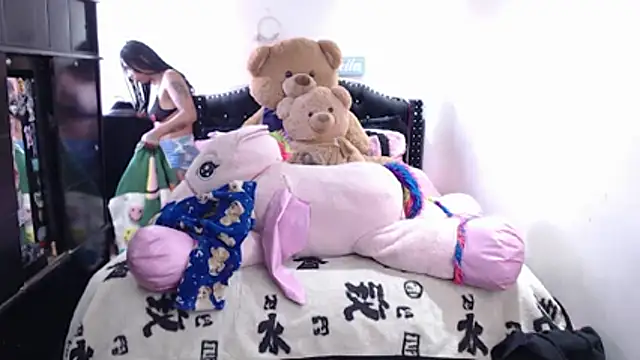 devi black13  online show from April 8, 2026, 10:22 pm