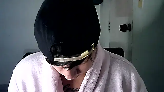 Im Milan Rs online show from November 19, 2025, 1:05 am