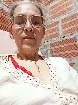 Snapshot of NanitaFun chatting on June 19, 2026, 12:49 am NanitaFun online show from June 19, 2026, 12:49 am