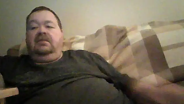 Snapshot of hitman_35 chatting on February 21, 2026, 4:36 am hitman 35 online show from February 21, 2026, 4:36 am