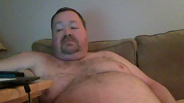 Snapshot of hitman_35 chatting on February 13, 2026, 4:12 am hitman 35 online show from February 13, 2026, 4:12 am