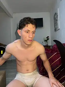 Snapshot of Bodyxx23 chatting on May 24, 2026, 11:48 pm Bodyxx23 online show from May 24, 2026, 11:48 pm