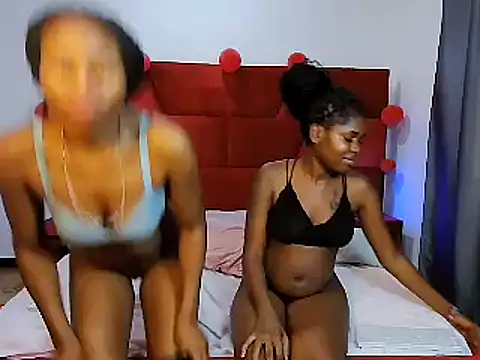 Snapshot of _dreamboat_ chatting on February 22, 2025, 7:25 pm  dreamboat  online show from February 22, 2025, 7:25 pm