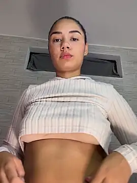  Luana online show from June 17, 2026, 1:16 am