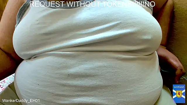 Snapshot of WANKERDADDY_EH01 chatting on February 1, 2026, 12:31 am WANKERDADDY EH01 online show from February 1, 2026, 12:31 am