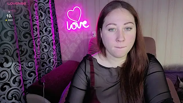 KellyCrystall online show from November 2, 2025, 6:07 am