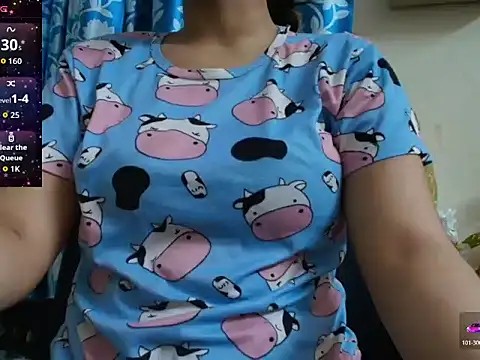 Reika 01 online show from June 18, 2026, 1:59 am