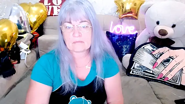 Snapshot of SiberiabBerry chatting on June 2, 2026, 4:12 am SiberiabBerry online show from June 2, 2026, 4:12 am