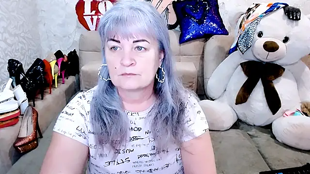 Snapshot of SiberiabBerry chatting on February 12, 2026, 6:46 am SiberiabBerry online show from February 12, 2026, 6:46 am