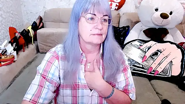 SiberiabBerry online show from April 16, 2026, 2:34 am