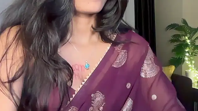 Snapshot of sexy_m23 chatting on September 19, 2025, 4:44 pm sexy m23 online show from September 19, 2025, 4:44 pm